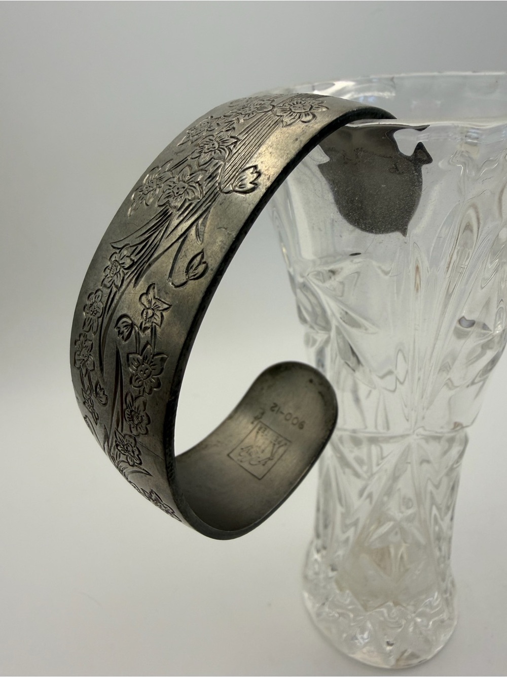 Engraved Kirk Stieff Narcissus Floral Pewter Cuff Bracelet